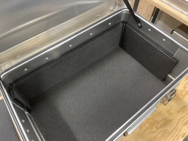 ALUBOX | RuumX Case Divider System