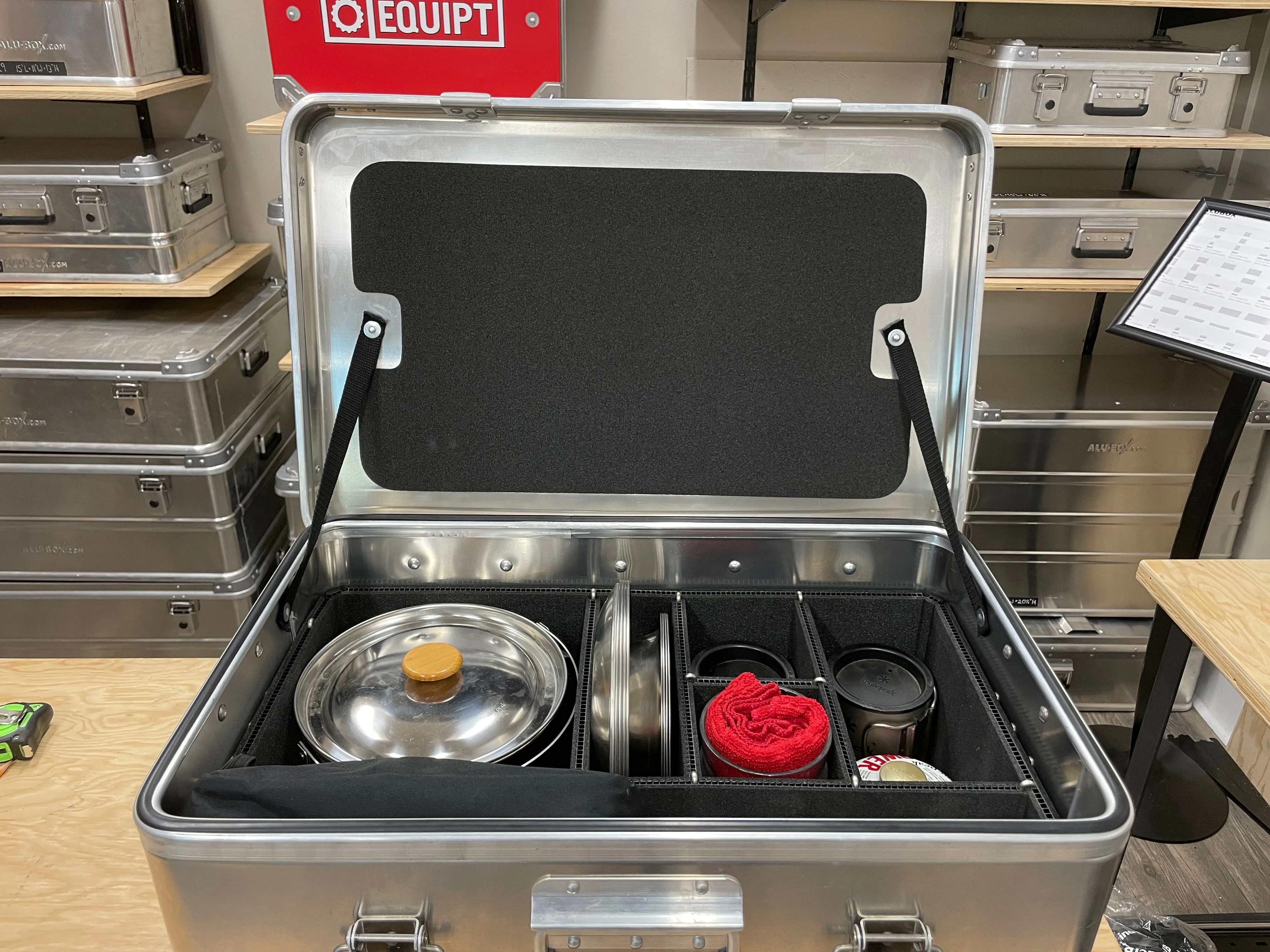 ALUBOX | RuumX Case Divider System