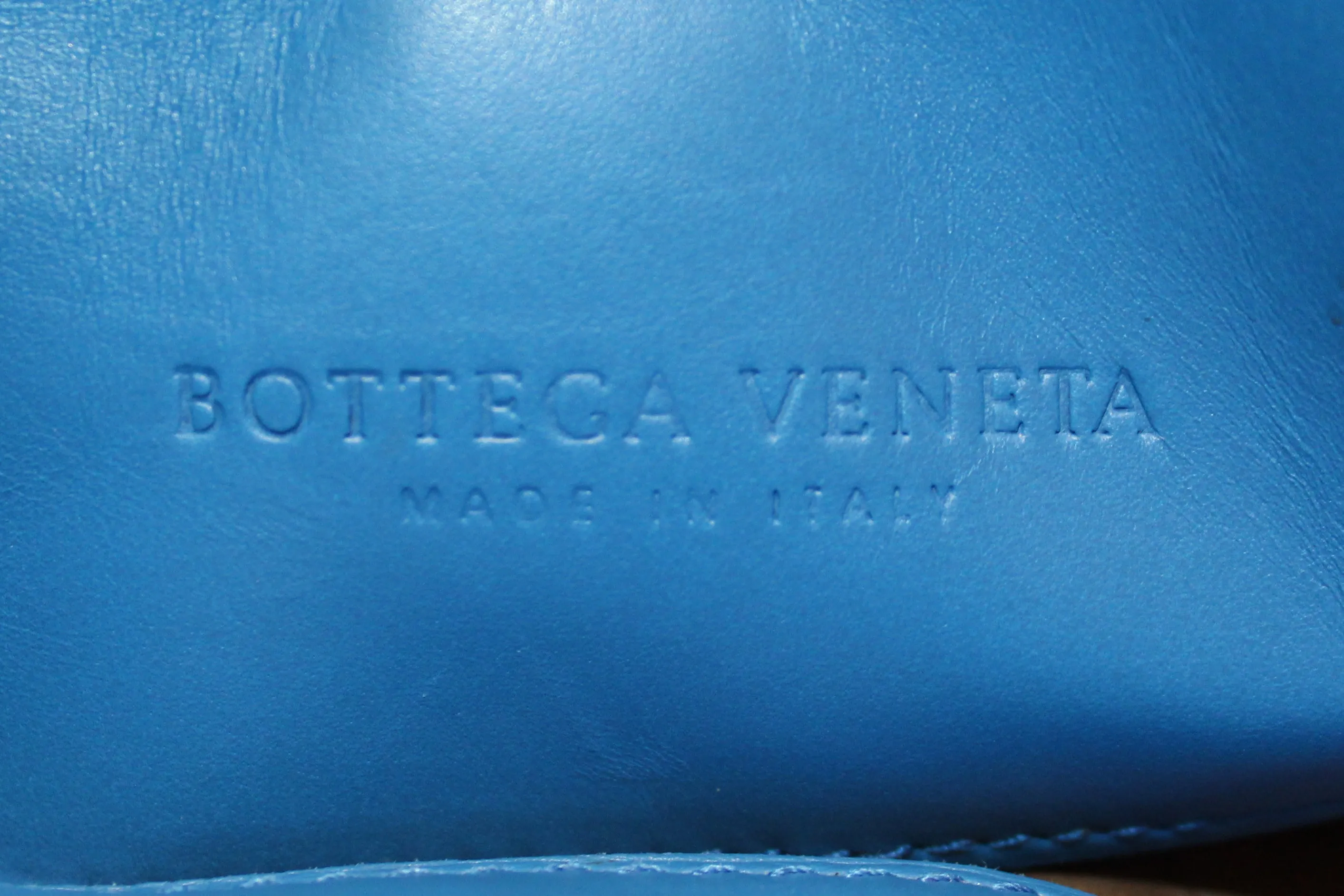Authentic Bottega Veneta Blue Intrecciato Woven Leather Large Roma Tote