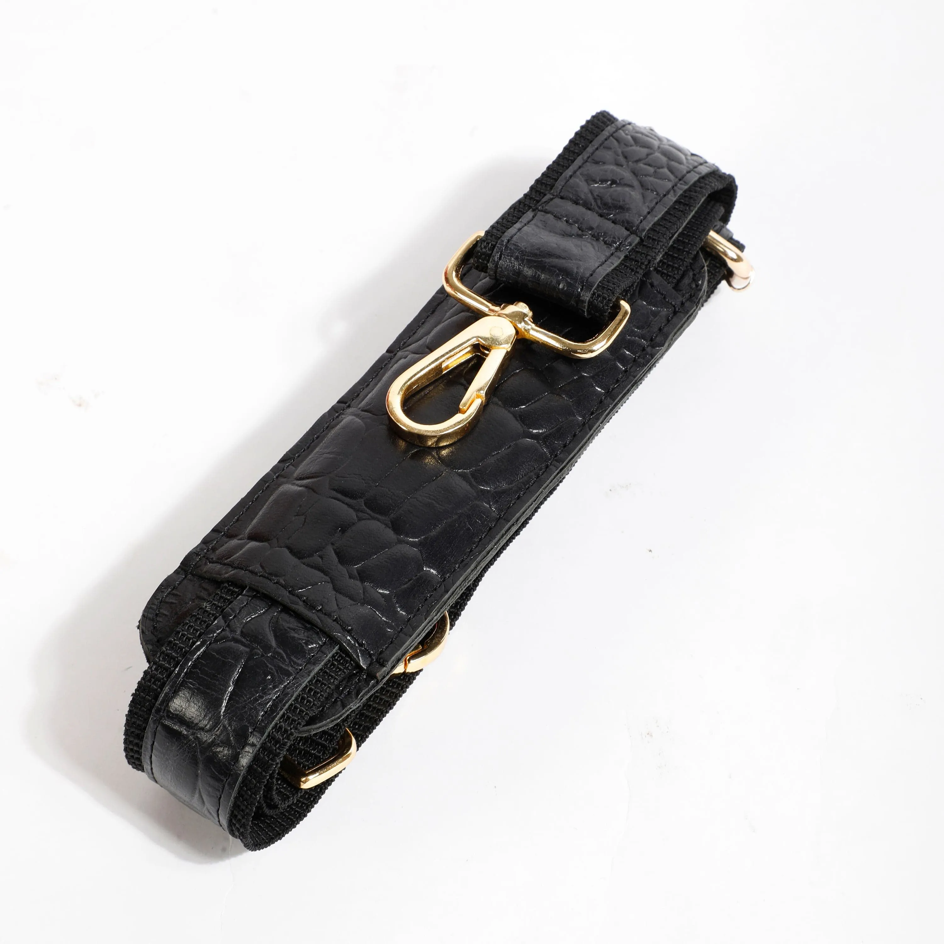 BLACK CROCO PATTERN LEATHER LAPTOP BAG
