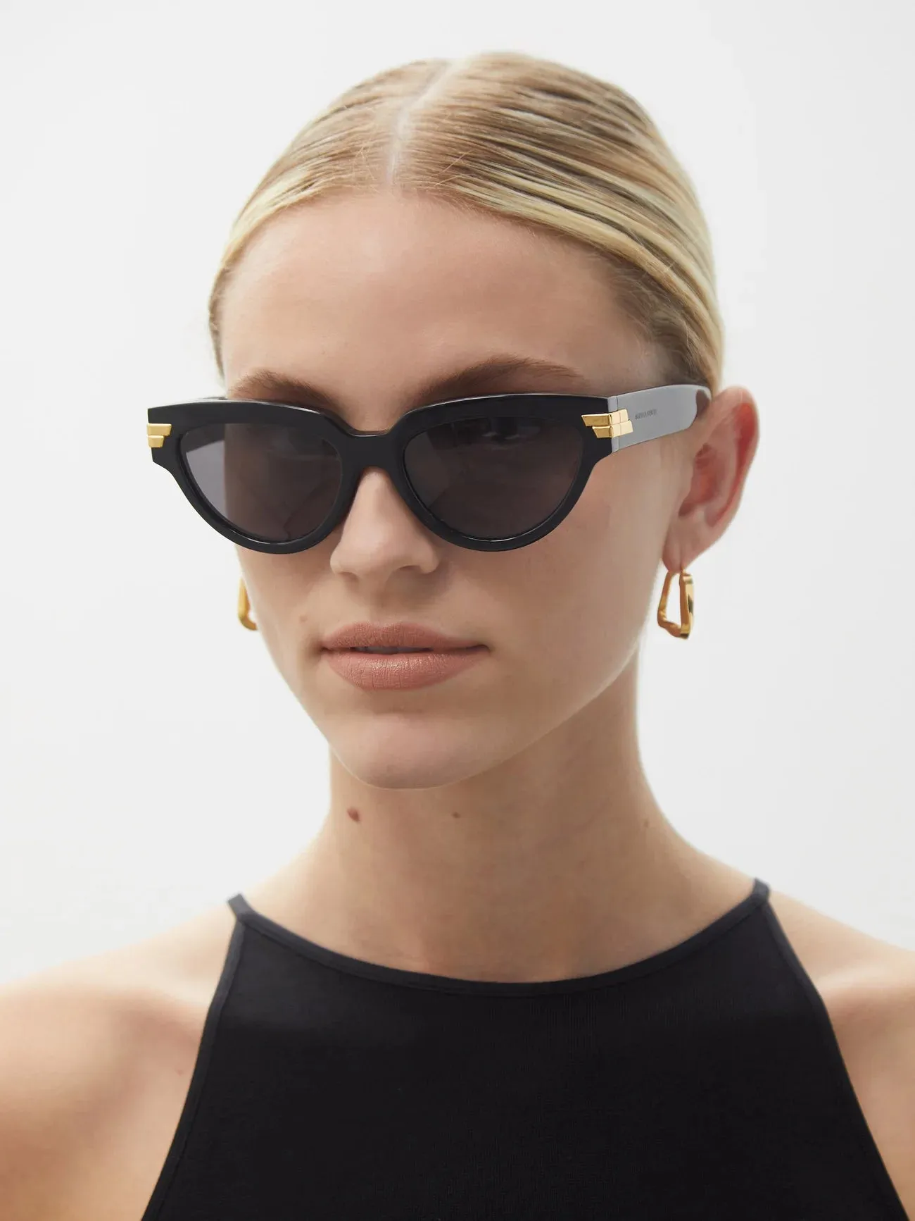 Cat Eye Gold tone sunglasses BV1035S 001 Black