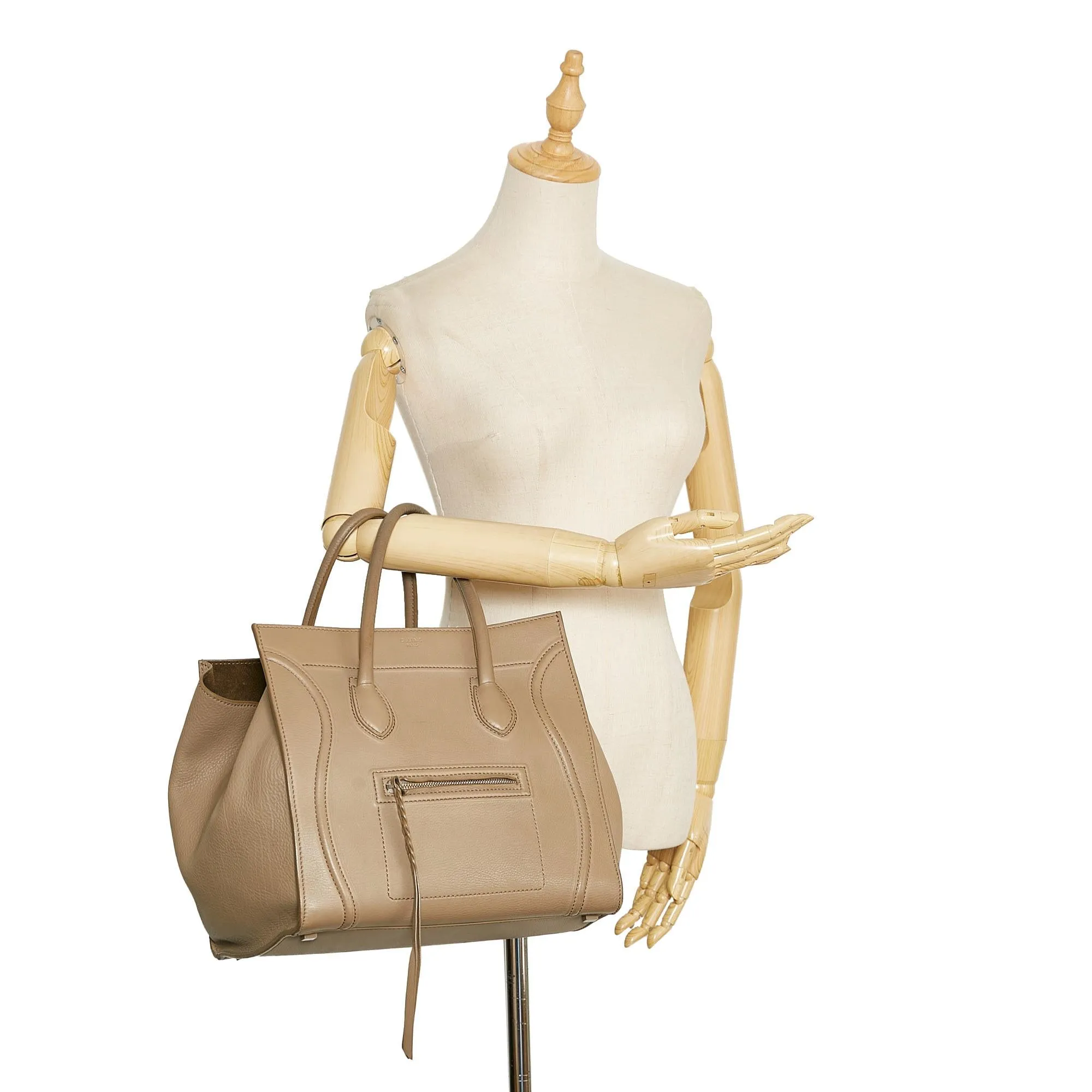 Celine Medium Phantom Luggage Tote (SHG-aHhwKc)