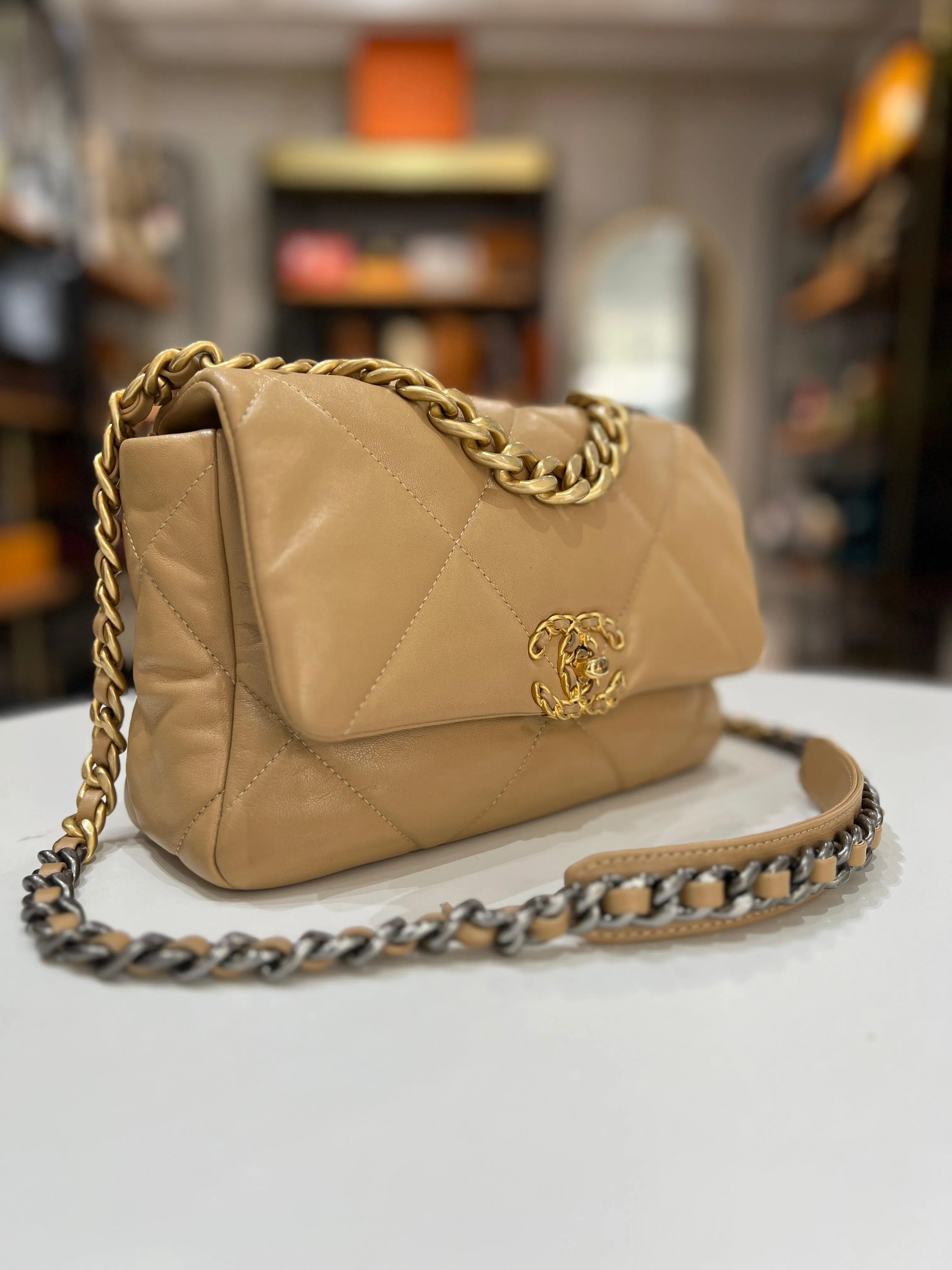 CHANEL 19 Lambskin Beige Color With GHW & SHW Women Shoulder Bag