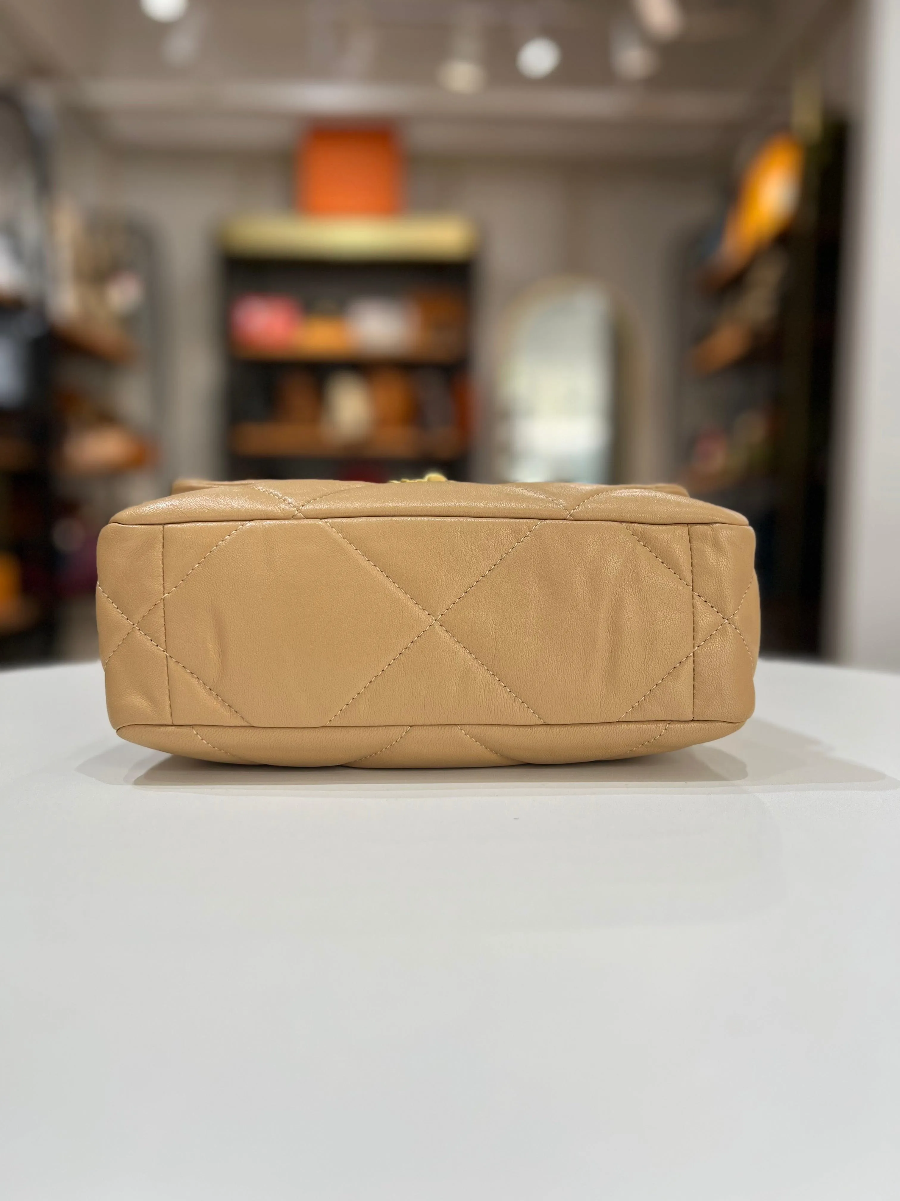 CHANEL 19 Lambskin Beige Color With GHW & SHW Women Shoulder Bag