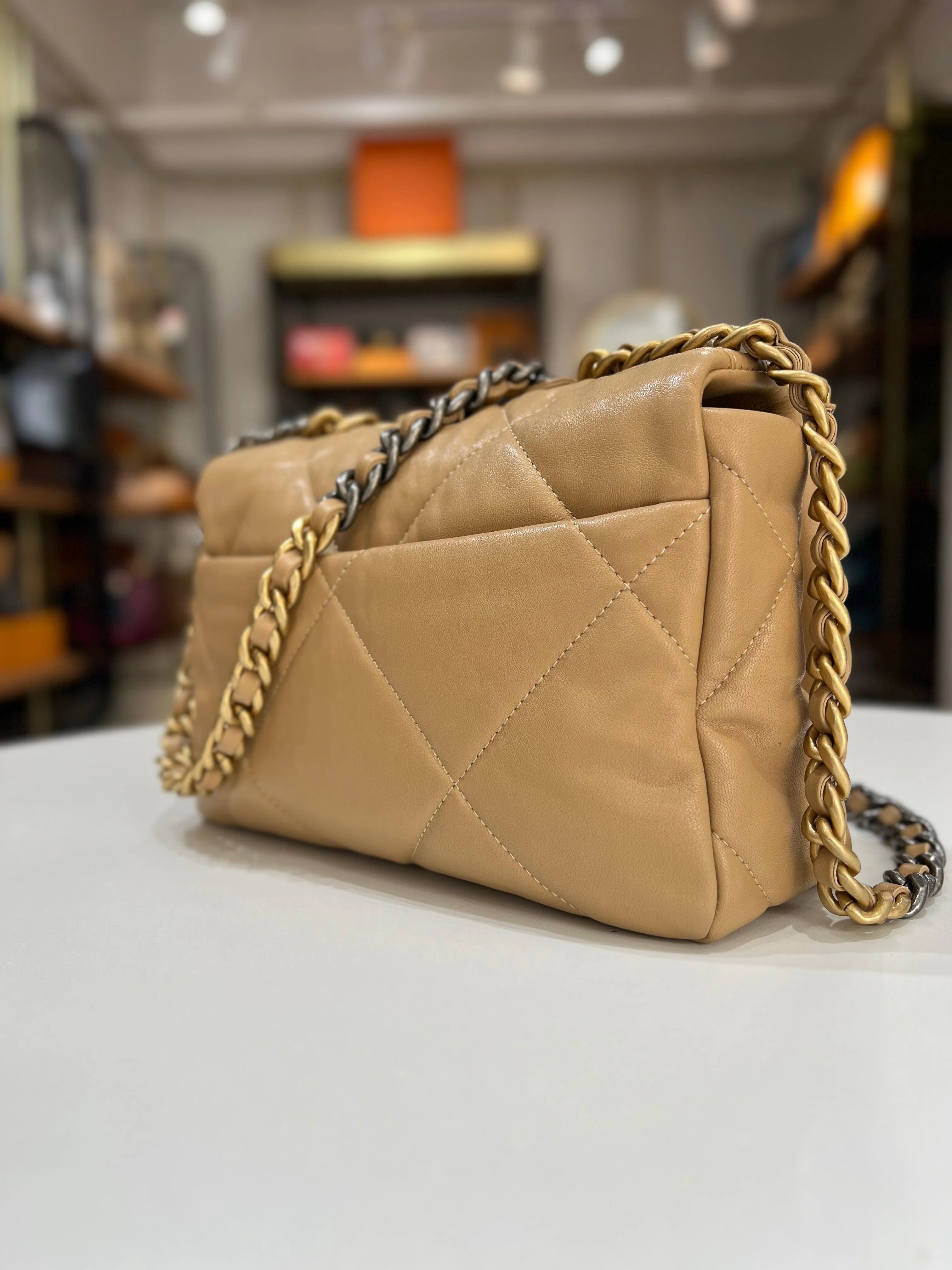 CHANEL 19 Lambskin Beige Color With GHW & SHW Women Shoulder Bag