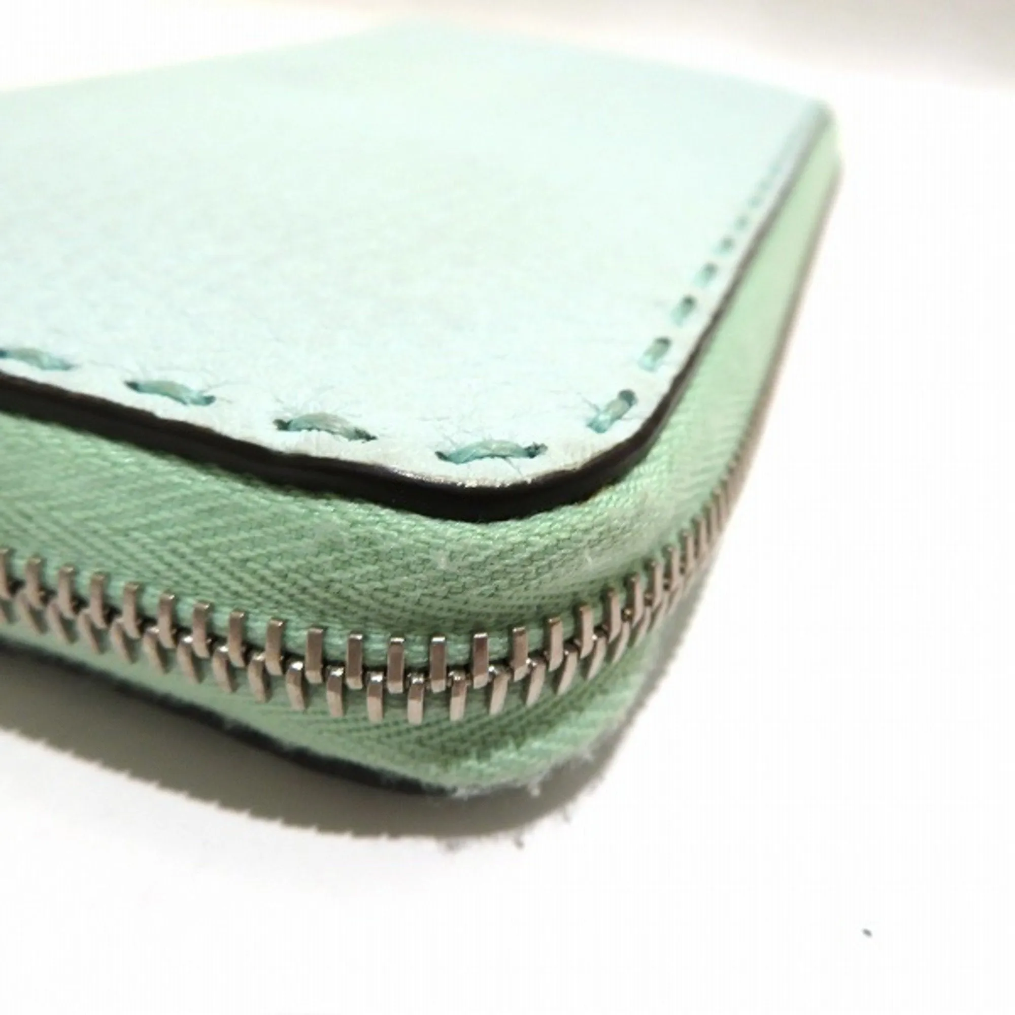 Fendi Round Zipper