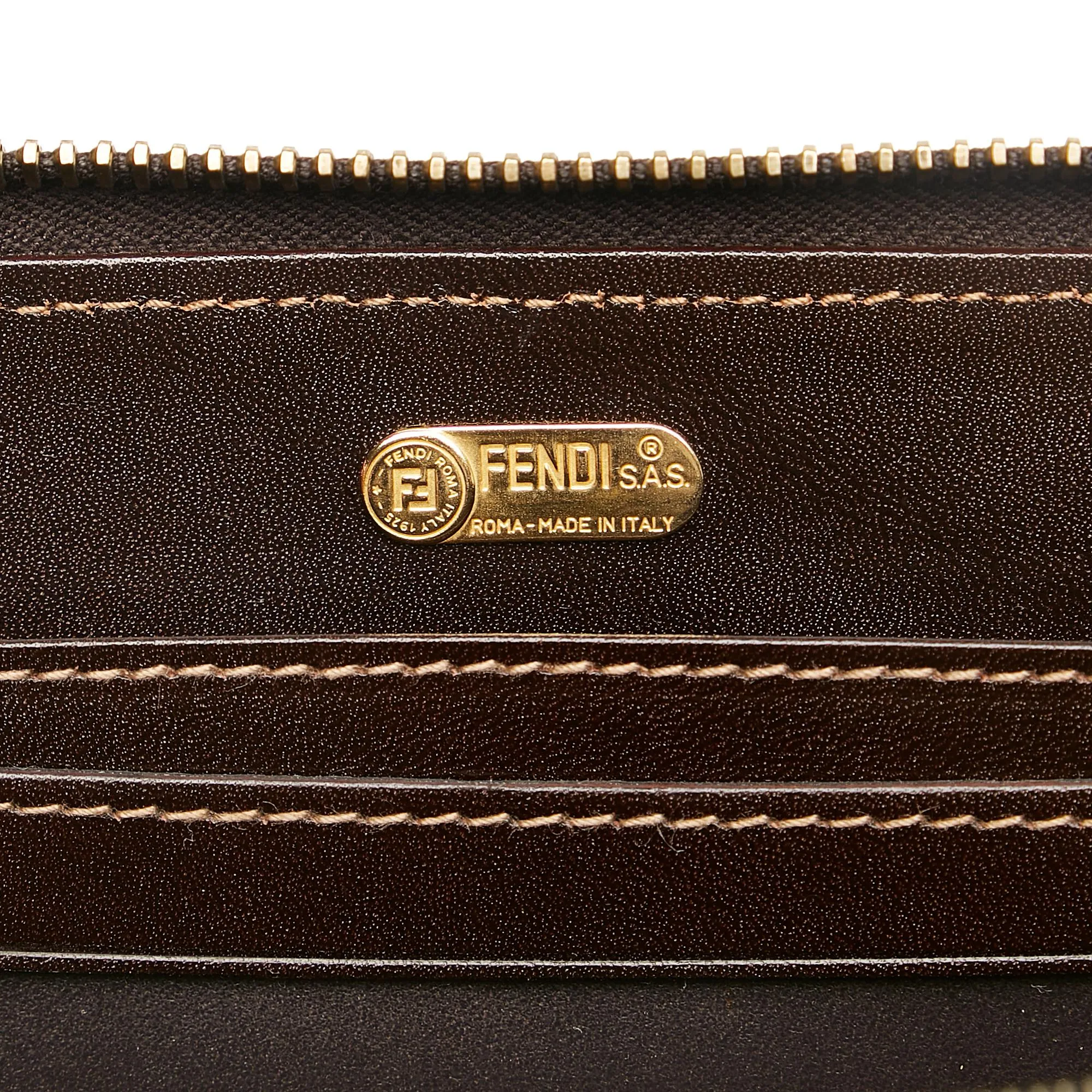 Fendi Zucca Canvas Handbag (SHG-34608)