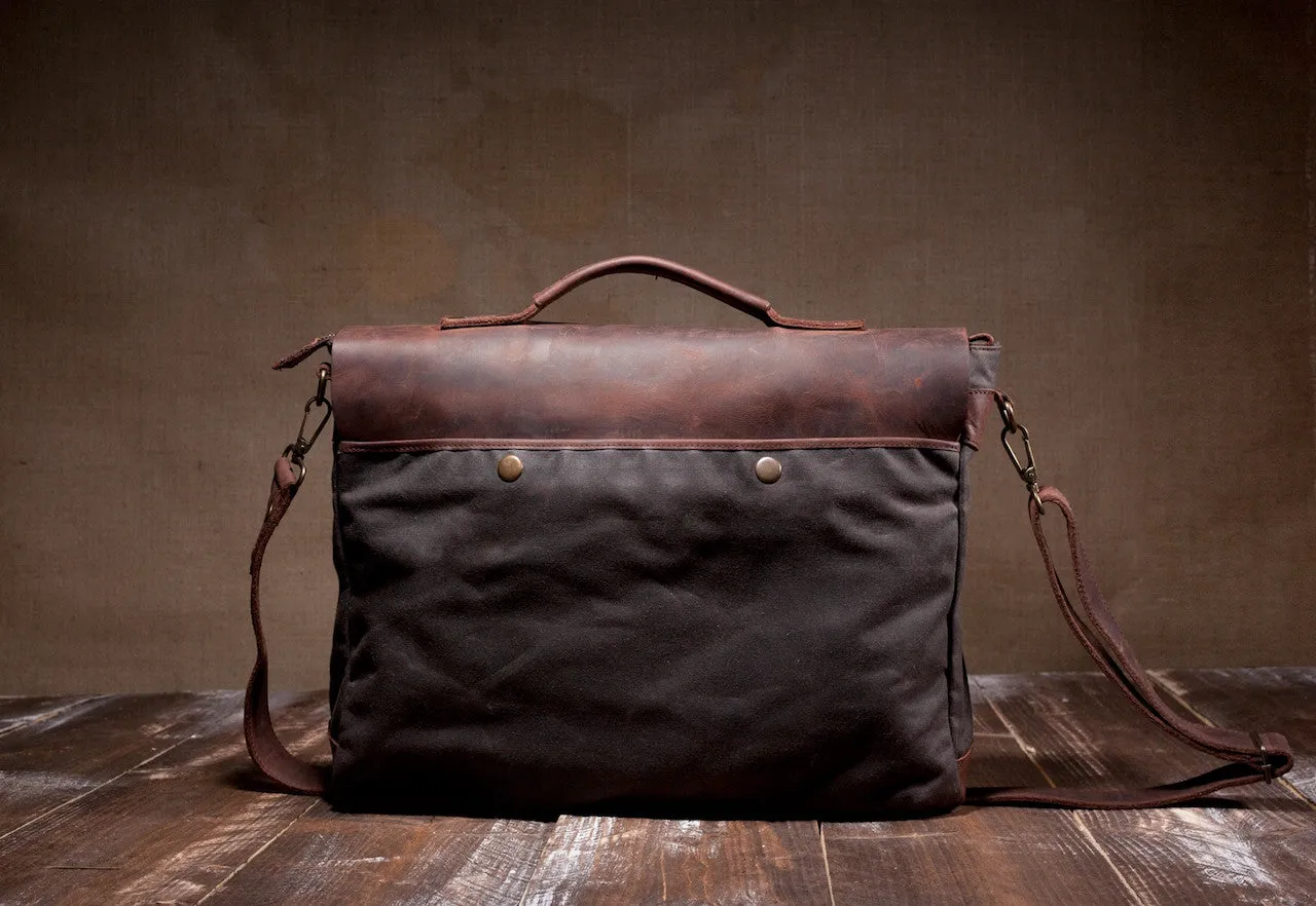 Messenger Bag Dark Chocolate