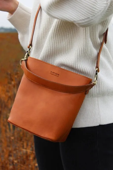 O My Bag: Bobbi Bucket Maxi