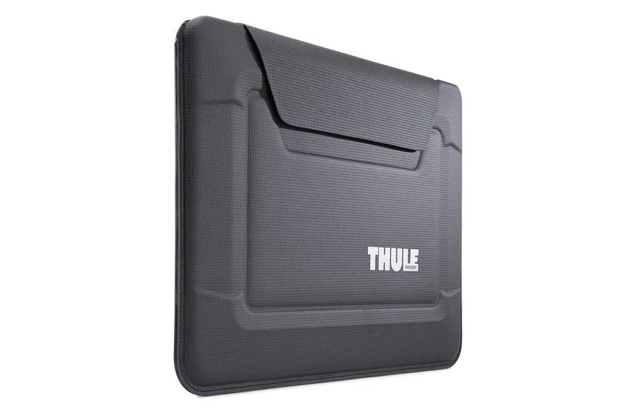 Thule Gauntlet 3.0 MacBook Air Envelope in Black